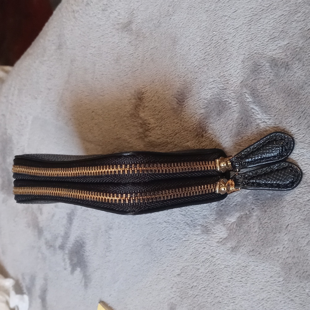 Coach Coin Case - Picture 3 of 5